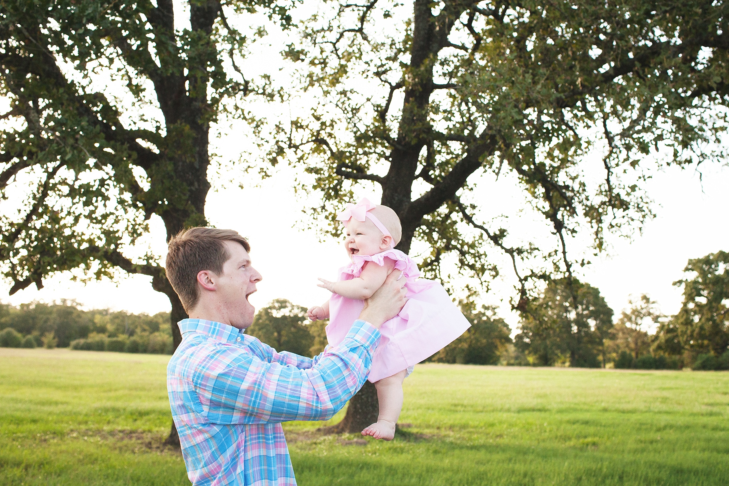 College Station Family Photographer | Rosalyn Ash Photography | www.rosalynash.com