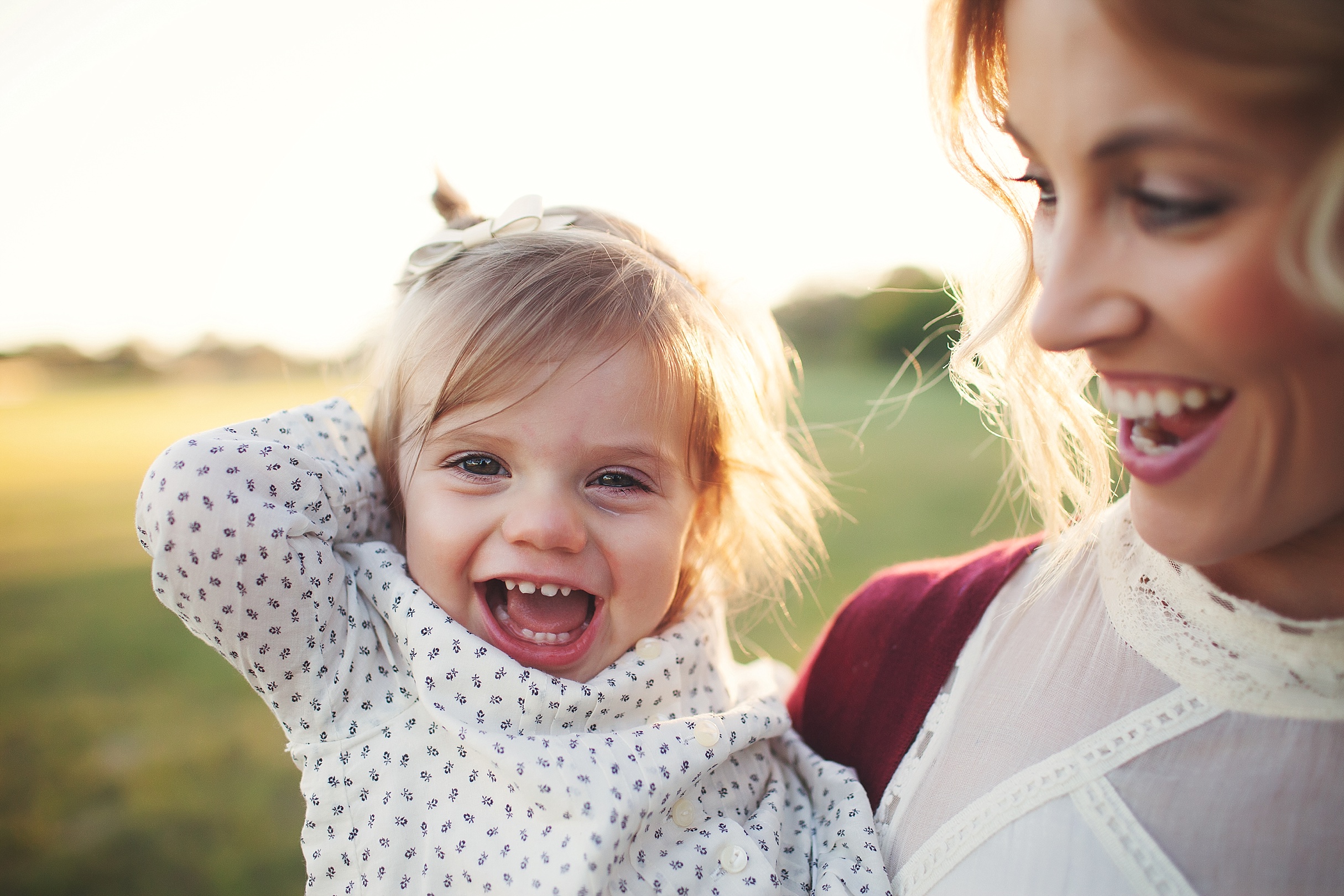 College Station Family Photographer | Rosalyn Ash Photography | www.rosalynash.com