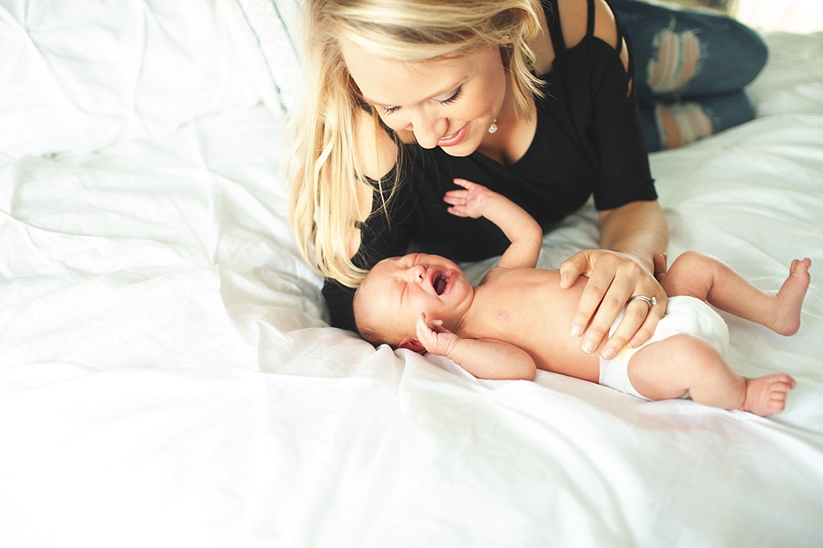 College Station Newborn Photographer | Rosalyn Ash Photography | www.rosalynash.com