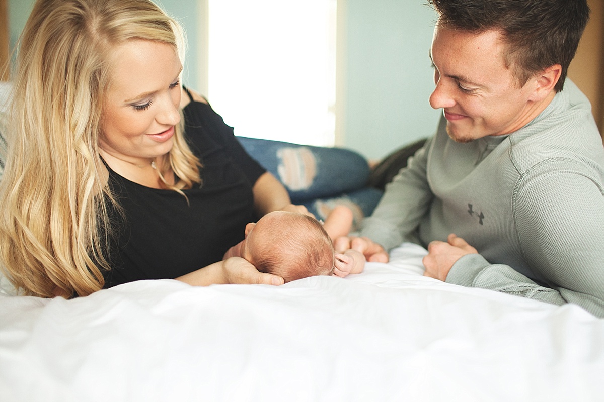 College Station Newborn Photographer | Rosalyn Ash Photography | www.rosalynash.com