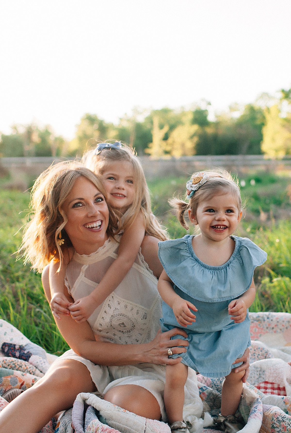 College Station Family Photographer | Rosalyn Ash Photography | www.rosalynash.com