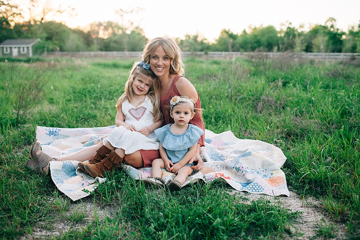 College Station Family Photographer | Rosalyn Ash Photography | www.rosalynash.com