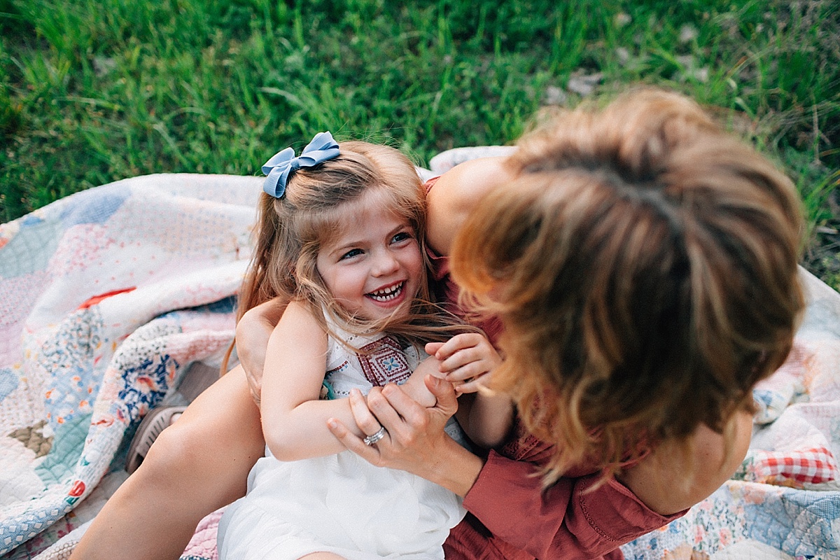 College Station Family Photographer | Rosalyn Ash Photography | www.rosalynash.com