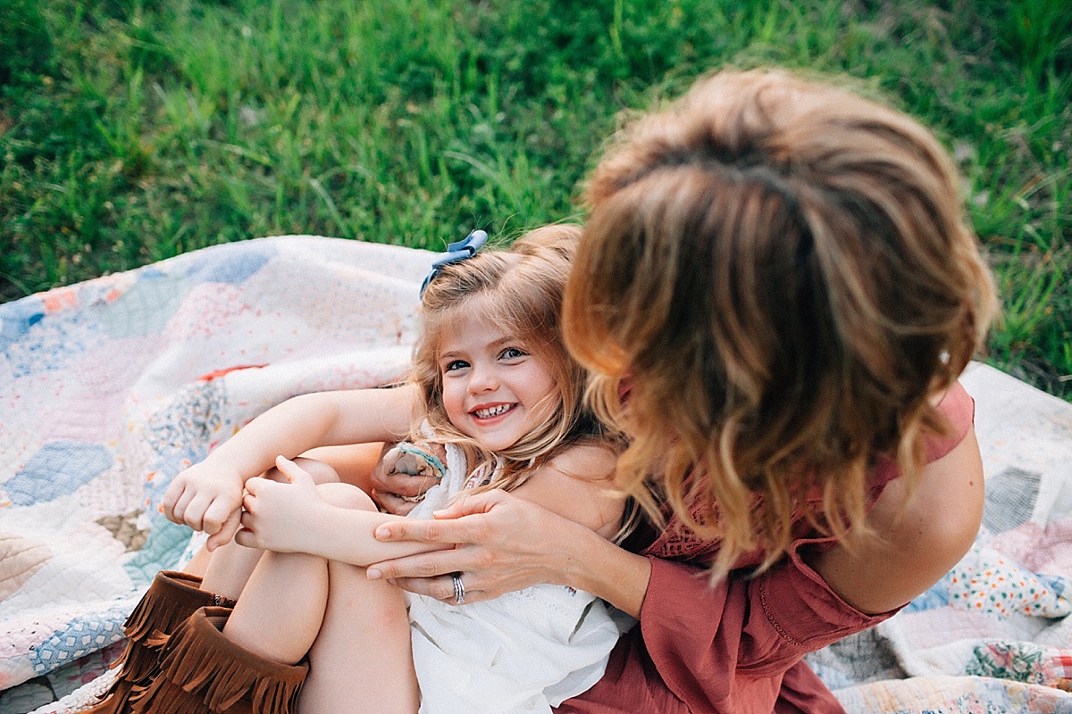 College Station Family Photographer | Rosalyn Ash Photography | www.rosalynash.com