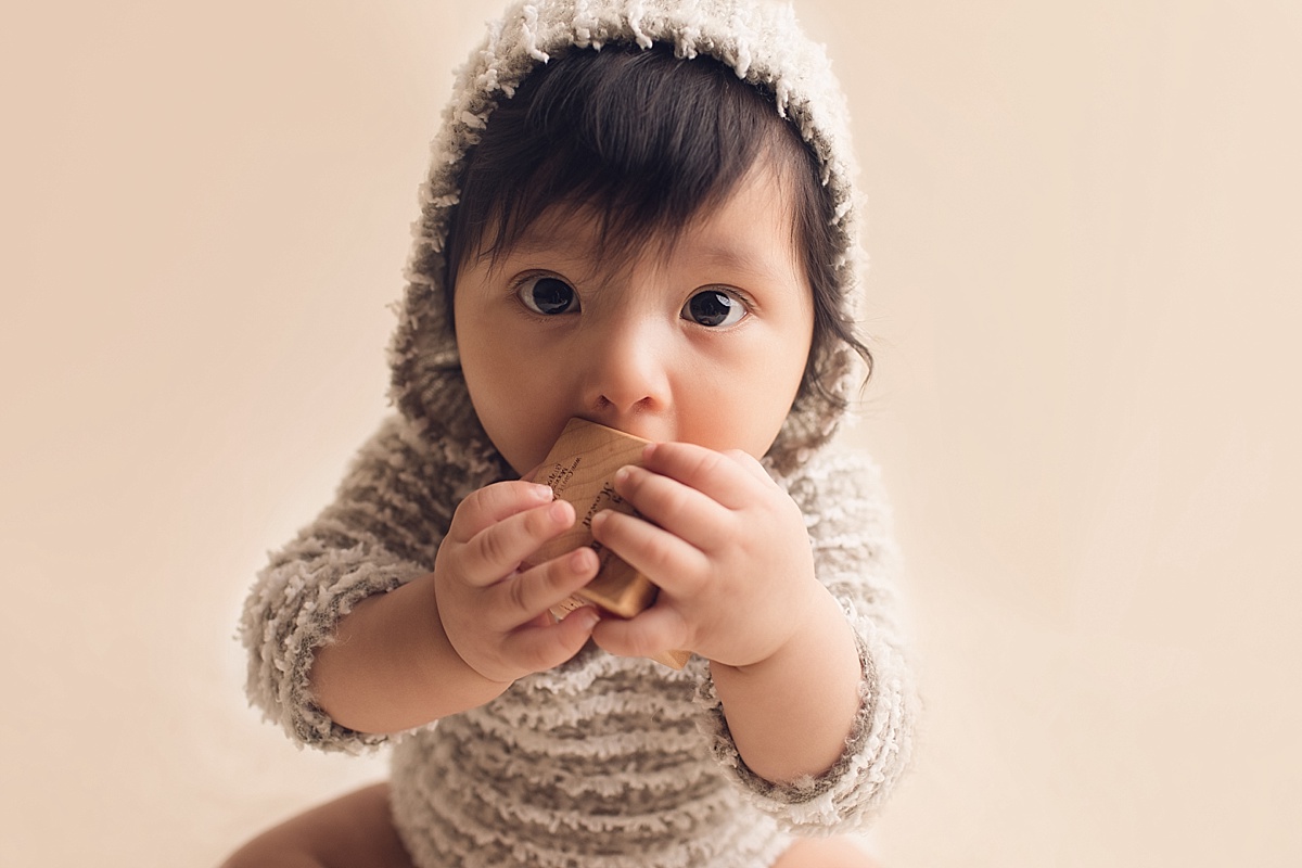 College Station Newborn Photographer | Rosalyn Ash Photography | www.rosalynash.com