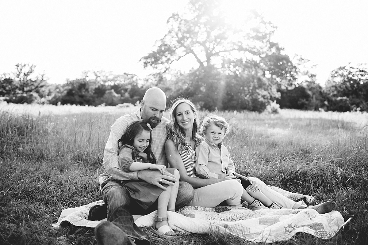 College Station Family Photographer | Rosalyn Ash Photography | www.rosalynash.com