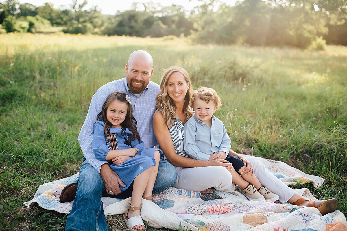 College Station Family Photographer | Rosalyn Ash Photography | www.rosalynash.com