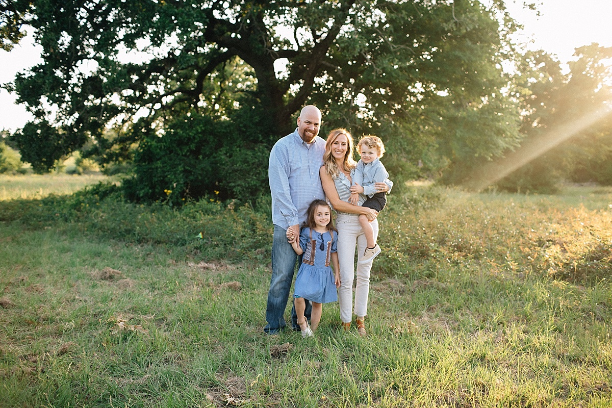 College Station Family Photographer | Rosalyn Ash Photography | www.rosalynash.com