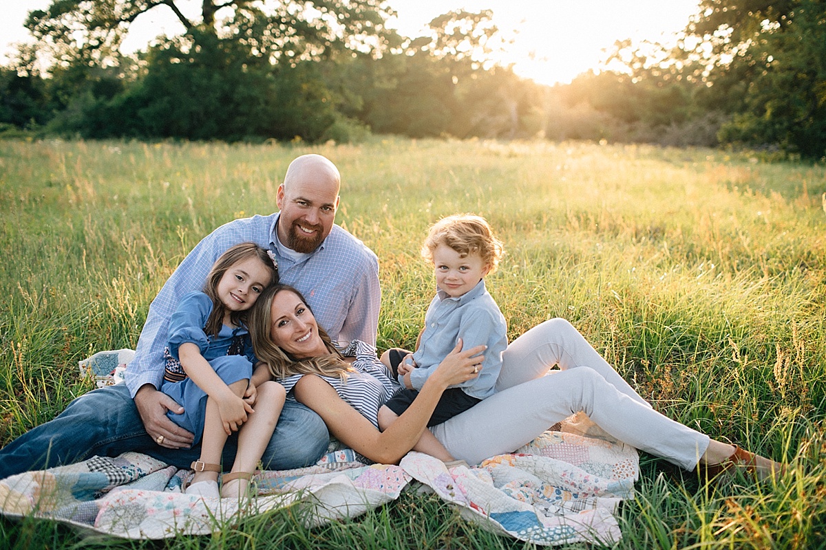 College Station Family Photographer | Rosalyn Ash Photography | www.rosalynash.com