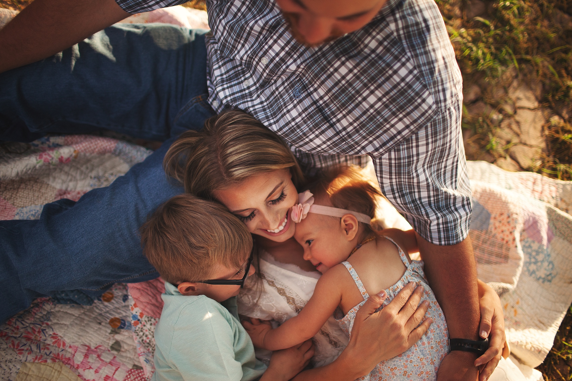 College Station Family Photographer | Rosalyn Ash Photography | www.rosalynash.com