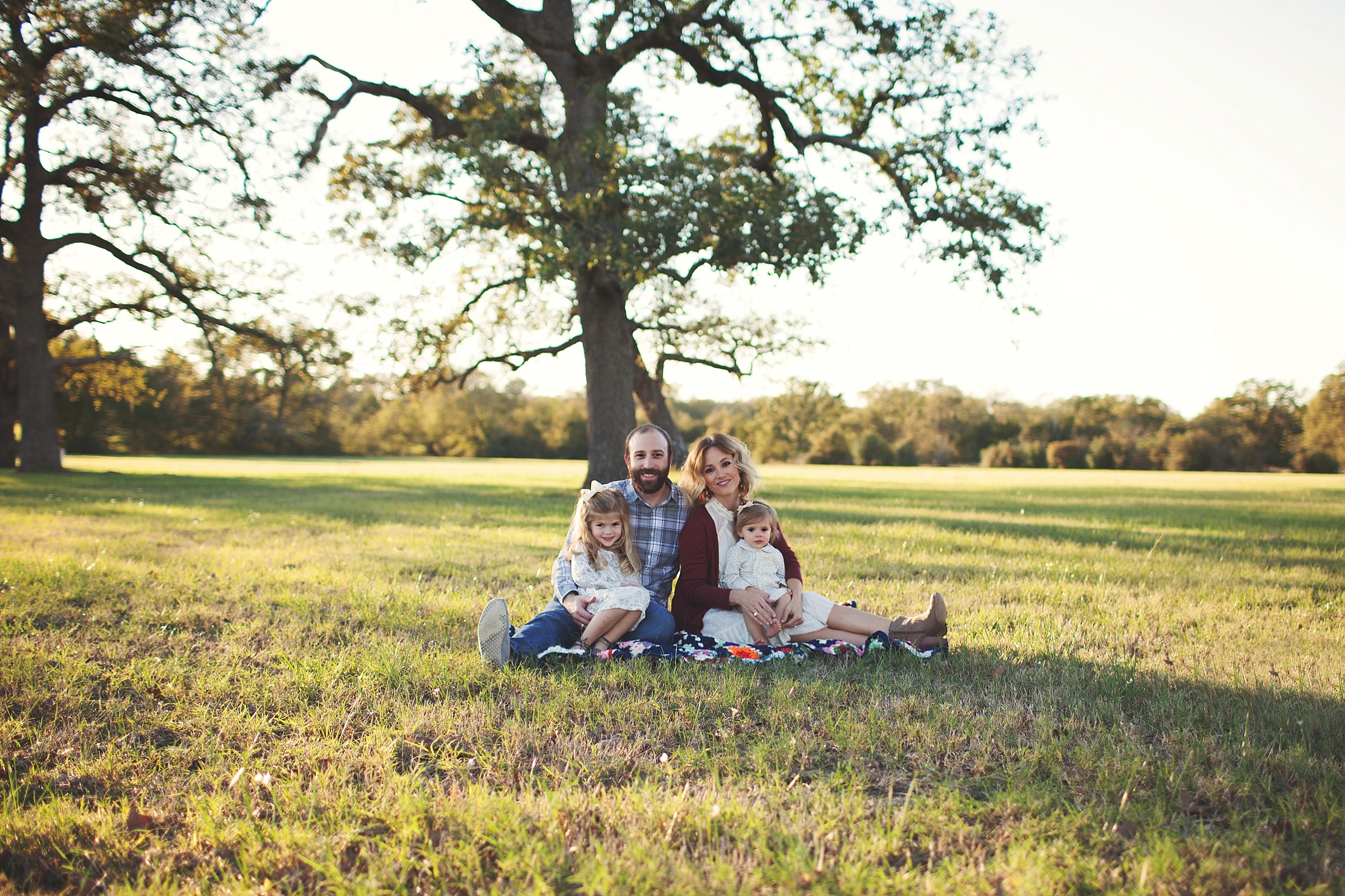 College Station Family Photographer | Rosalyn Ash Photography | www.rosalynash.com