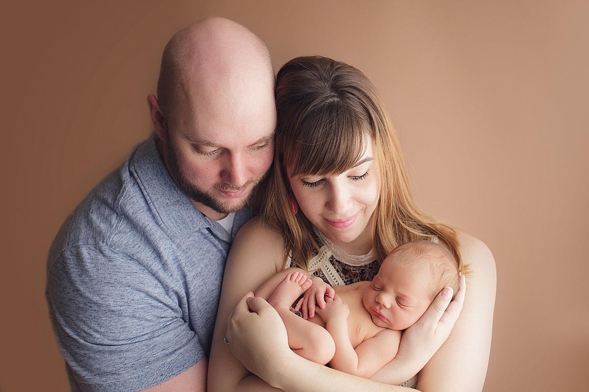 College Station Newborn Photographer | Rosalyn Ash Photography | www.rosalynash.com